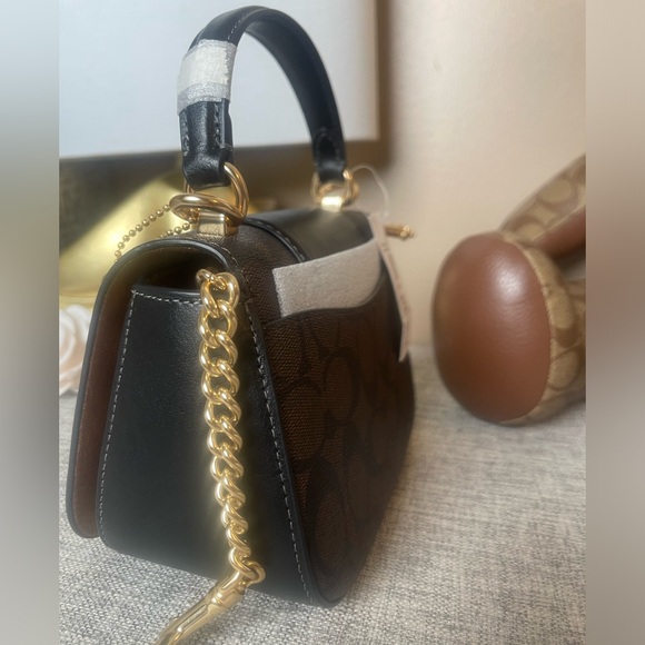 $159(NWT) Coach Lysa Top Handle In Signature Canvas - Picture 8 of 12